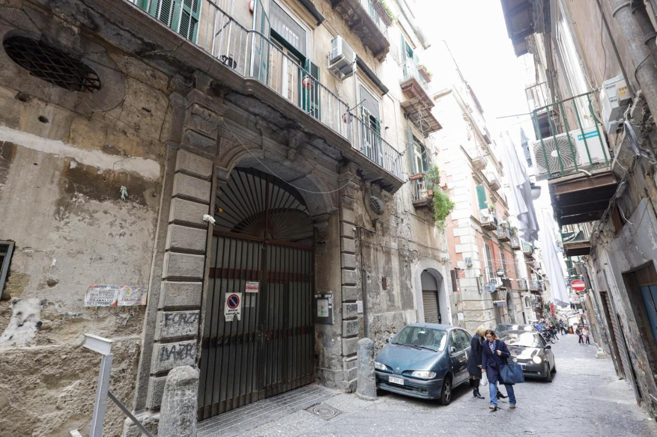 Happy House 31 * Naples